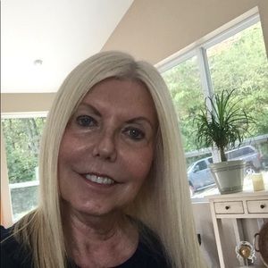 Meet your Posher, Opal